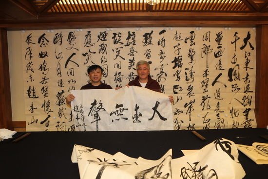 趙本山首次回應(yīng)退出:導演組對作品不太滿意